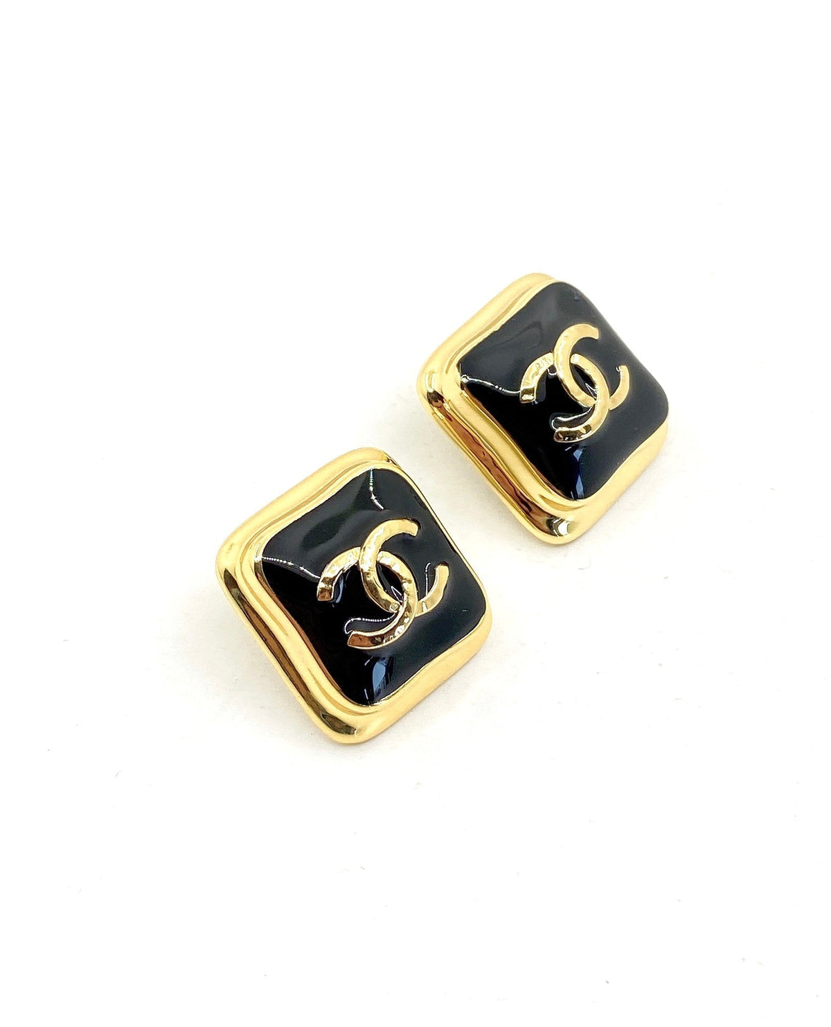 Chanel Square 18K Gold Earrings product image 4, provided for visual reference and product detail review
