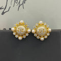 Chanel Pearls 18K Gold Earrings product image 1, provided for visual reference and product detail review