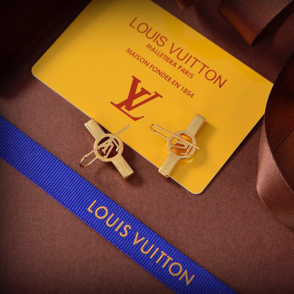 Louis Vuitton Crystals 18K Gold Earrings product image 4, provided for visual reference and product detail review