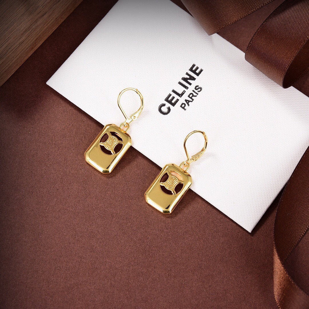 Celine Square Hoops 18K Gold Earrings product image 4, provided for visual reference and product detail review