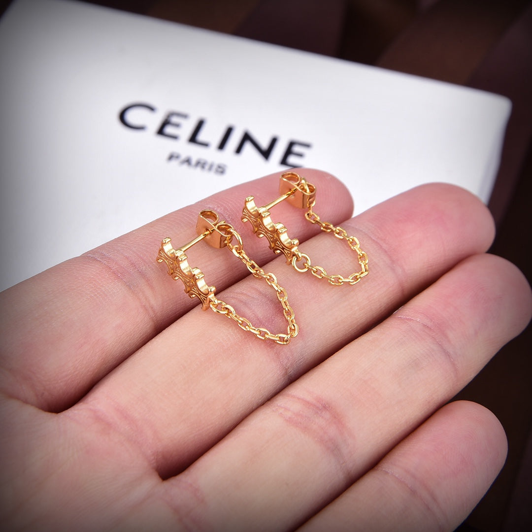 Celine Chain 18K Gold Earrings product image 4, provided for visual reference and product detail review