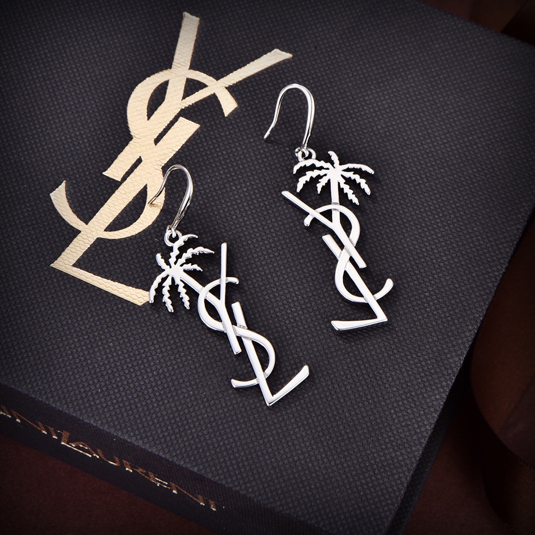 YSL Monogram Palmier Statement 18K Gold Earrings product image 4, provided for visual reference and product detail review