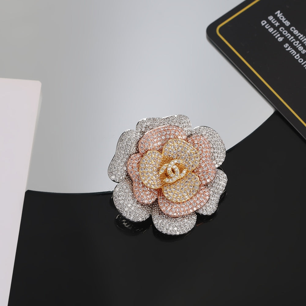 Chanel Camellia Pink Diamonds 18K Gold Brooch product image 4, provided for visual reference and product detail review