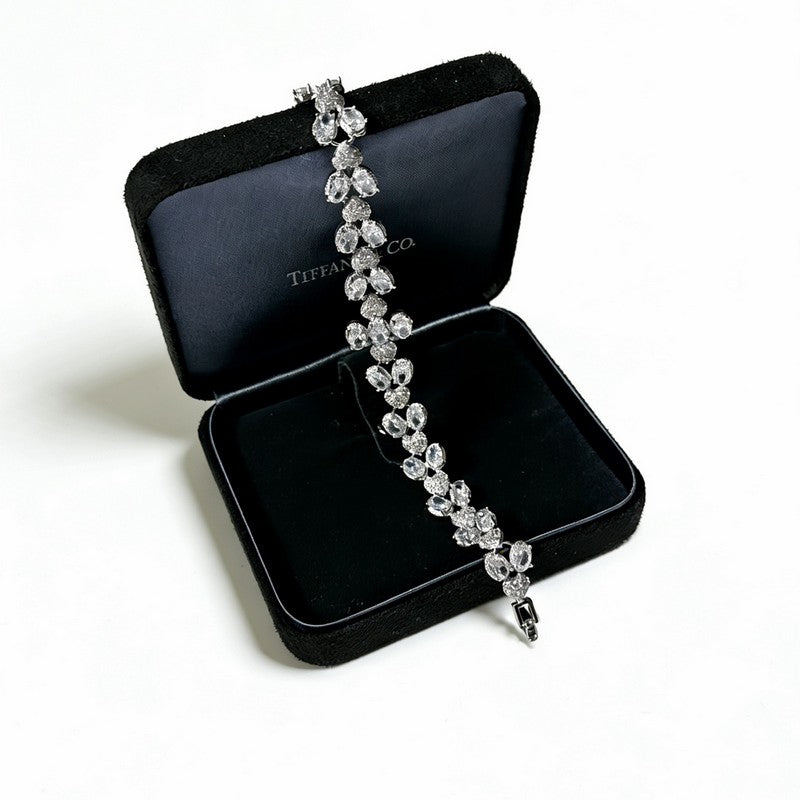 Tiffany Return to Crystal 18K Gold Bracelet product image 2, provided for visual reference and product detail review