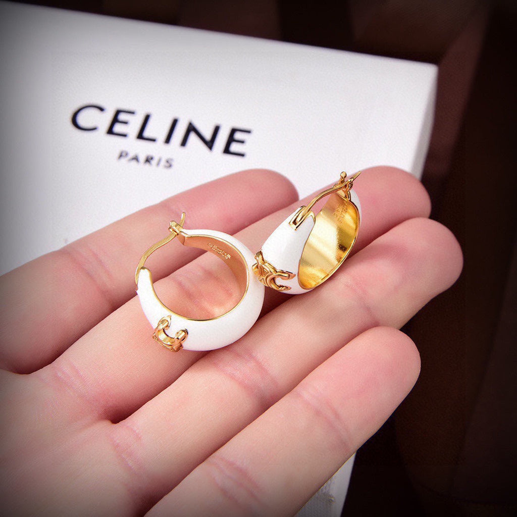Celine Pearl 18K Gold Earrings product image 4, provided for visual reference and product detail review