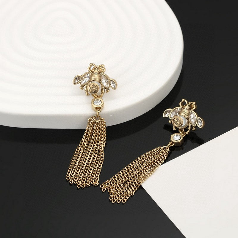 Gucci Double Bee Tassel Crystal 18K Gold Earrings product image 5, provided for visual reference and product detail review