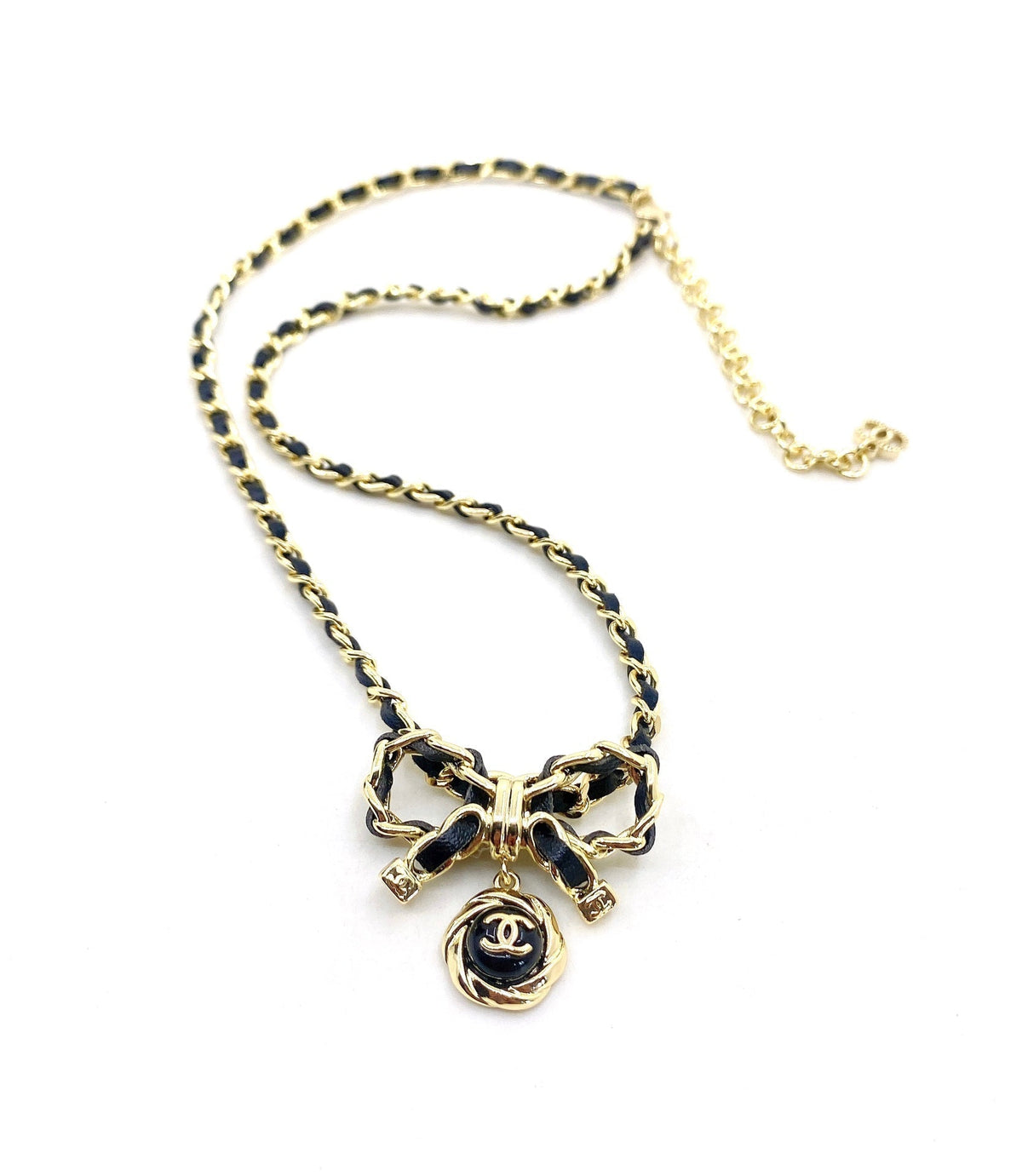 Chanel Rhinestone Bow Tie 18K Gold Necklace product image 4, provided for visual reference and product detail review