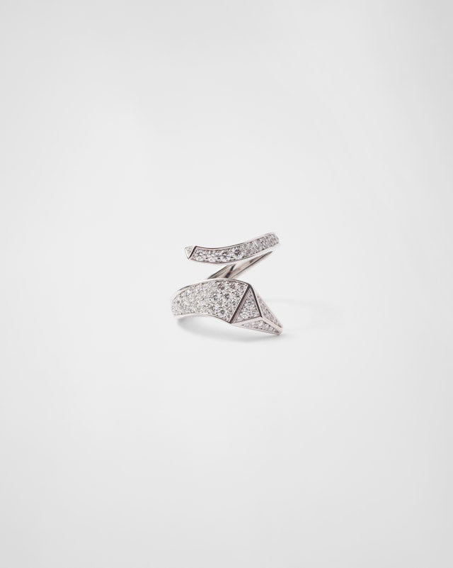 Eternal Snake 18K Gold Ring product image 6, provided for visual reference and product detail review