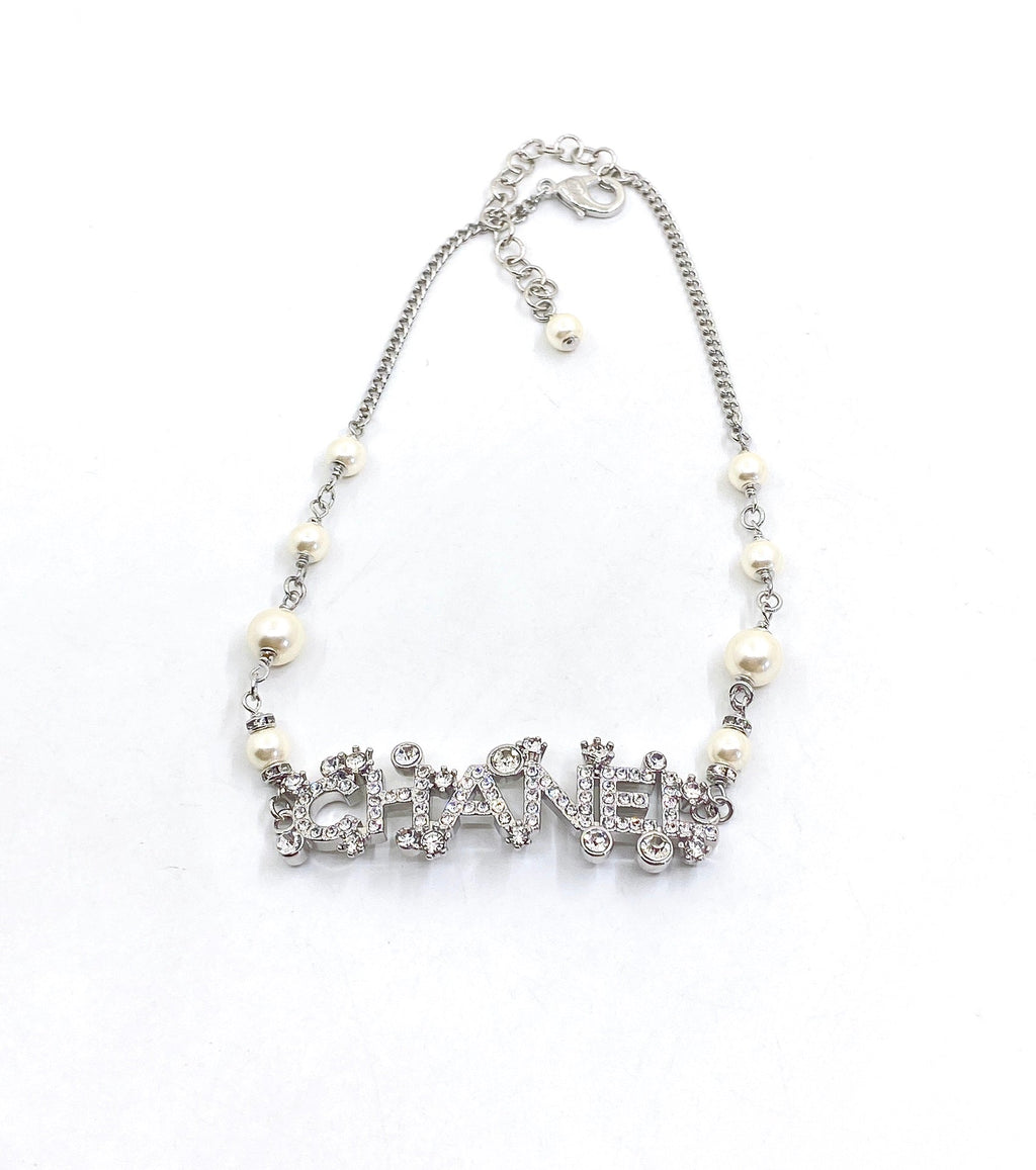 Chanel Crystals 18K Gold Necklace product image 5, provided for visual reference and product detail review