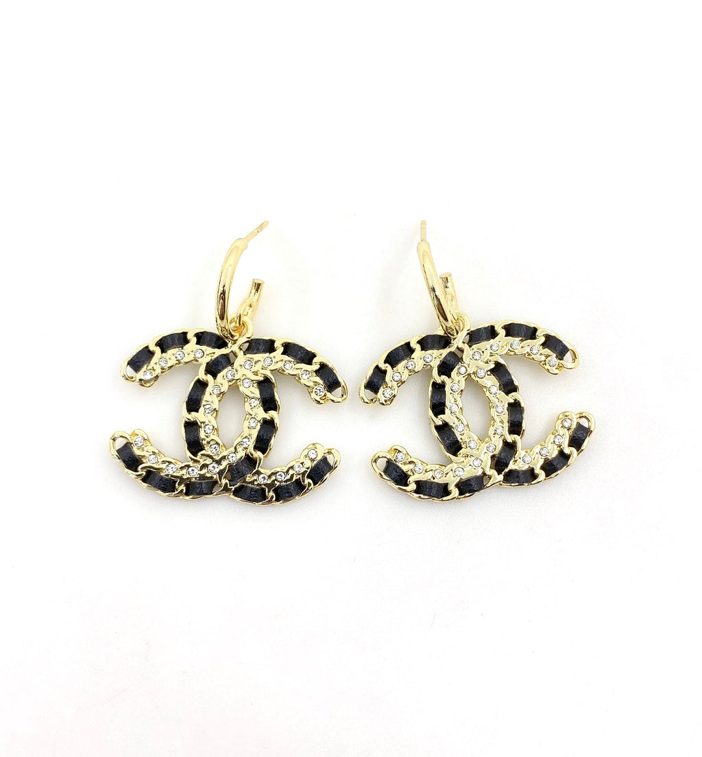 Chanel Pendant Leather 18K Gold Earrings product image 5, provided for visual reference and product detail review