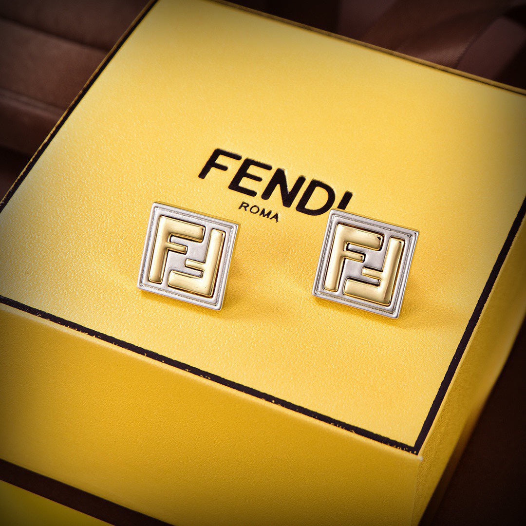 Forever 18K Gold Earrings product image 4, provided for visual reference and product detail review