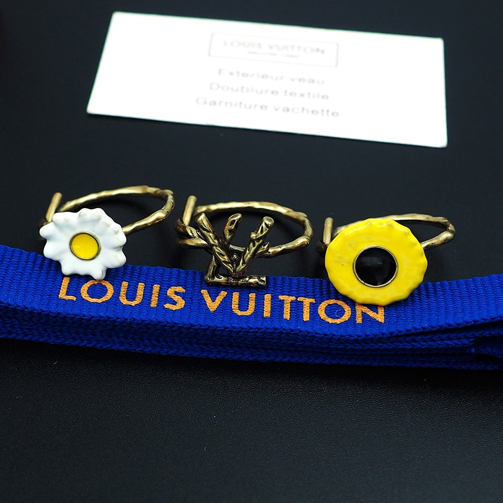 Louis Vuitton Gardening Set of Three 18K Gold Ring product image 6, provided for visual reference and product detail review