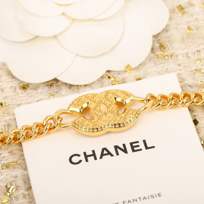 Chanel White Logo Choker 18K Gold Necklace product image 4, provided for visual reference and product detail review