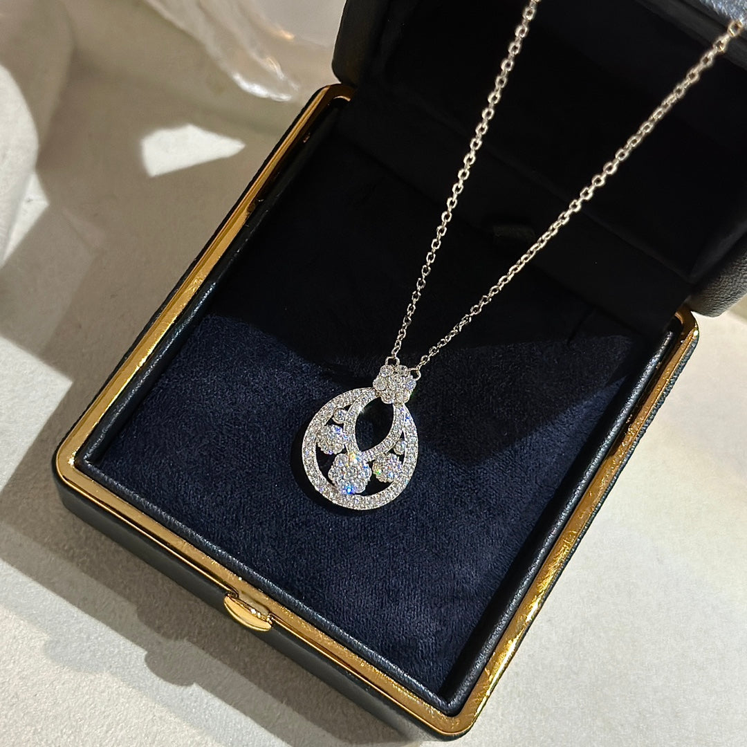 Snowflake 18K Gold Necklace product image 8, provided for visual reference and product detail review