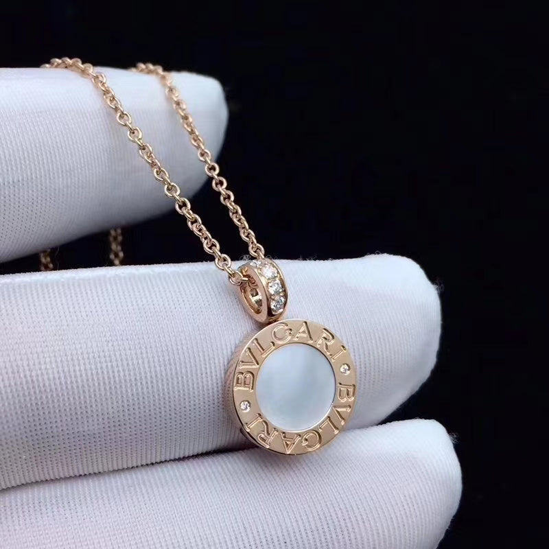 Bvlgari White Ceramic 18K Gold Necklace product image 5, provided for visual reference and product detail review