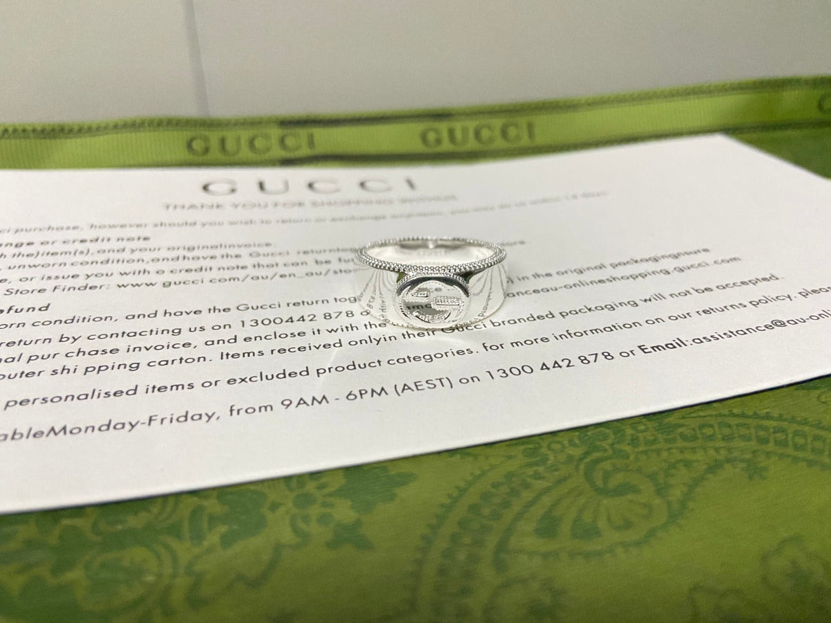 Double Gucci Interlocking Gucci Wide Ring product image 9, provided for visual reference and product detail review