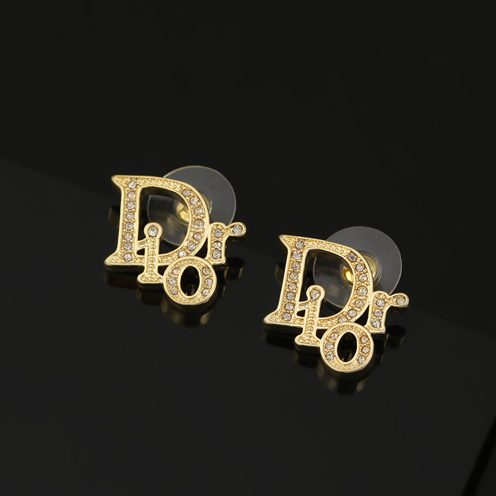 Dior Tribales Diamond 18K Gold Earrings product image 1, provided for visual reference and product detail review
