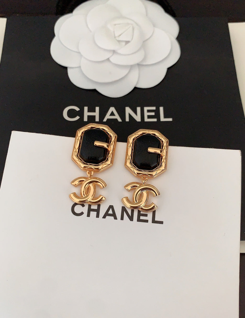 Chanel Pendant Leather 18K Gold Earrings product image 5, provided for visual reference and product detail review