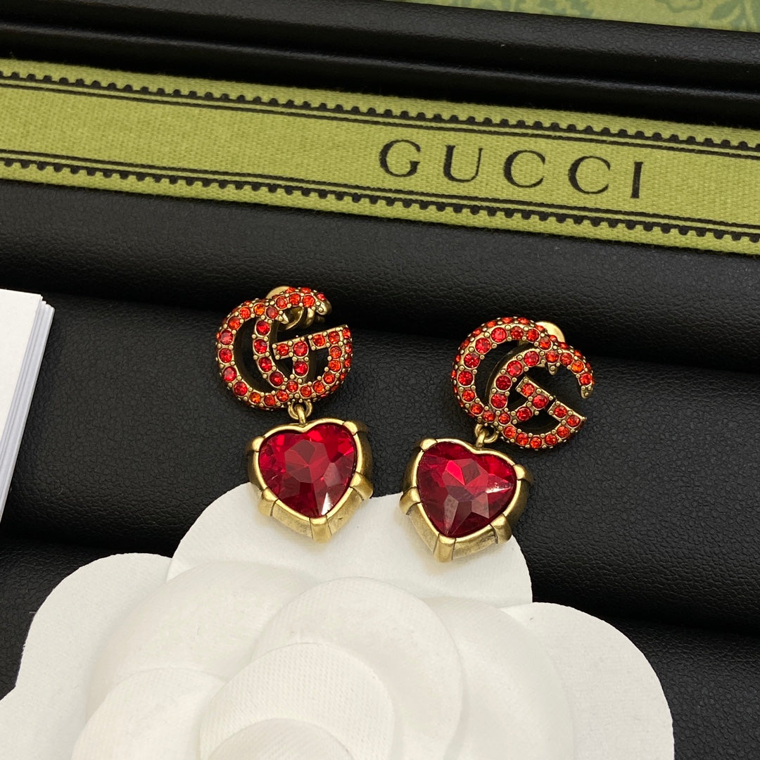 Gucci Double Red Crystal 18K Gold Earrings product image 5, provided for visual reference and product detail review