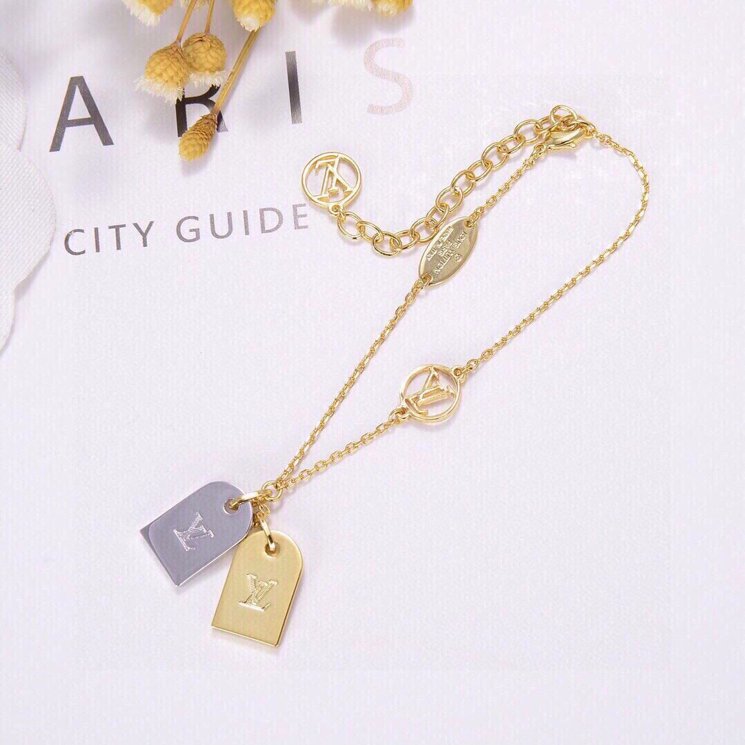 Louis Vuitton Monogram 18K Gold Bracelet product image 5, provided for visual reference and product detail review