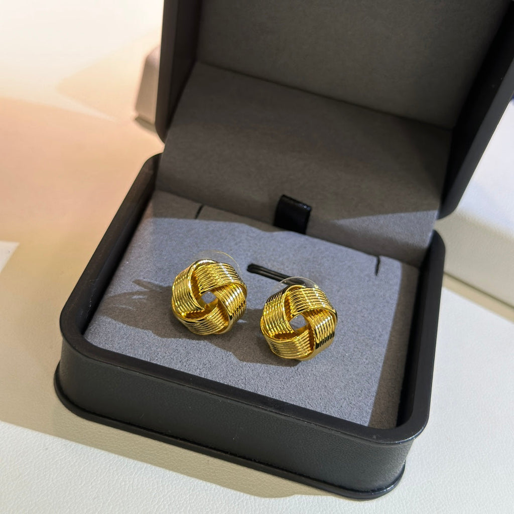 Celine 18K Gold Earrings product image 6, provided for visual reference and product detail review