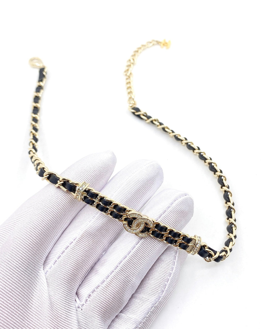 Chanel Leather Choker 18K Gold Necklace product image 5, provided for visual reference and product detail review