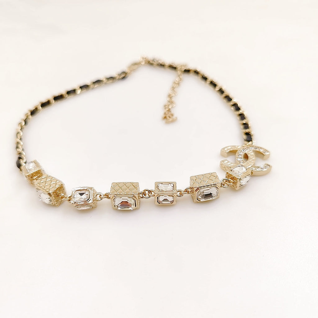 Chanel Square Crystal Choker 18K Gold Necklace product image 6, provided for visual reference and product detail review