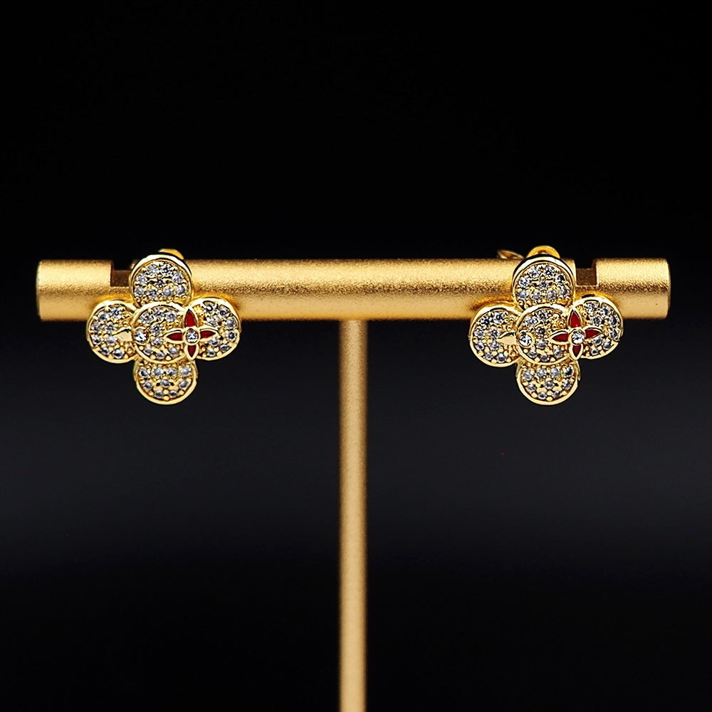 Louis Vuitton Vivienne Diamond 18K Gold Earrings product image 2, provided for visual reference and product detail review