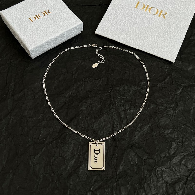 Dior Oblique Plate Pendant 18K Gold Necklace product image 3, provided for visual reference and product detail review