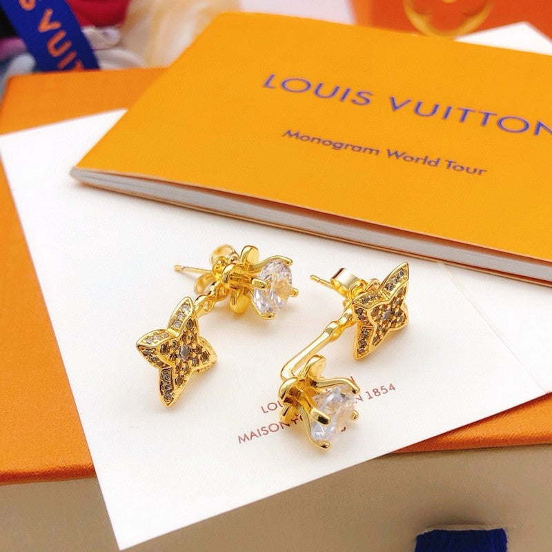 Louis Vuitton Blossom Monogram 18K Gold Earrings product image 5, provided for visual reference and product detail review