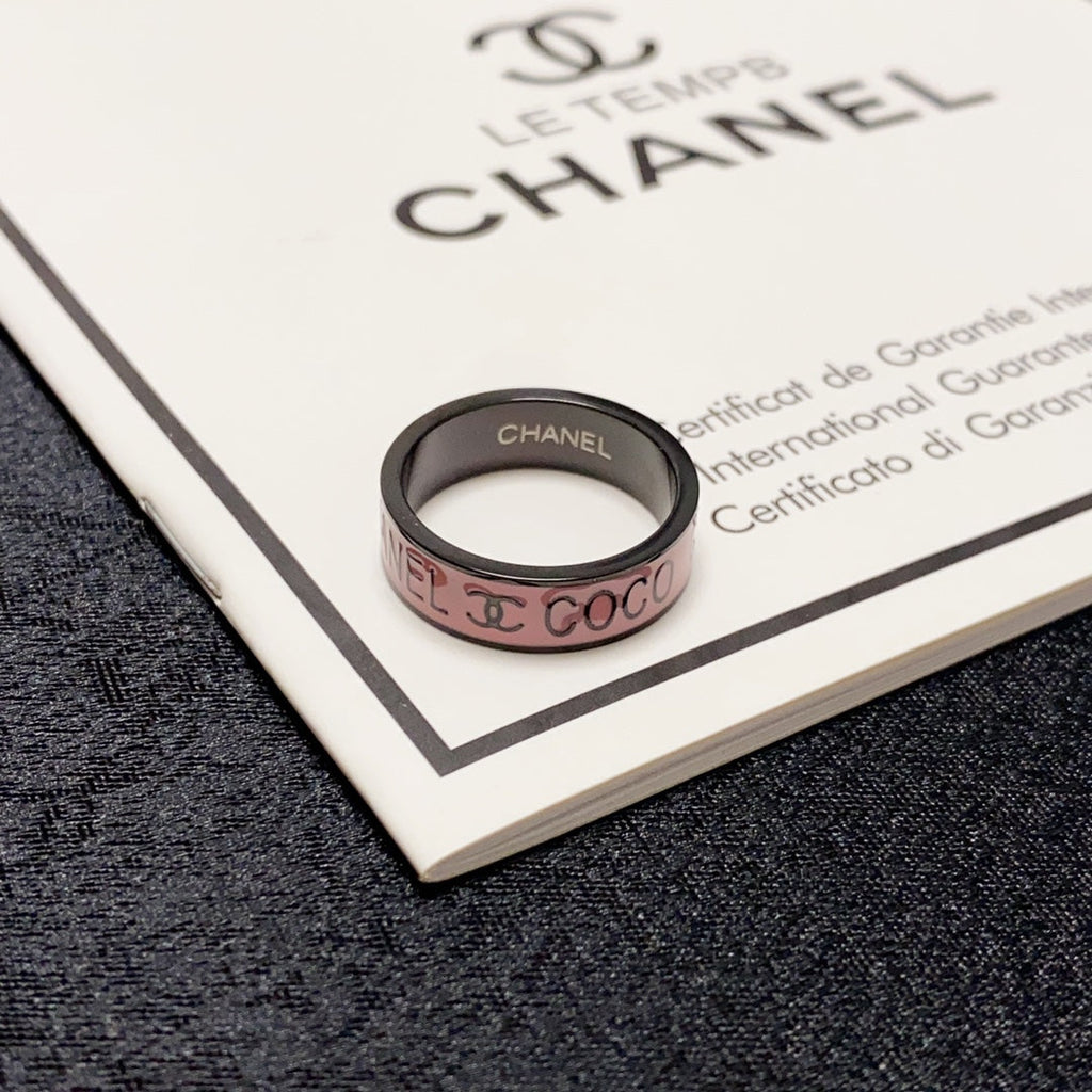 Chanel Coco Pink 18K Gold Ring product image 3, provided for visual reference and product detail review