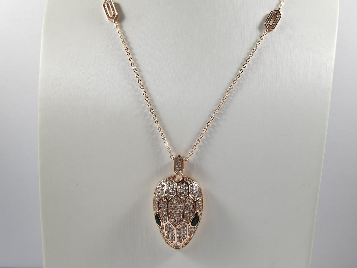 Bvlgari Serpenti Emerald 18K Gold Necklace product image 7, provided for visual reference and product detail review