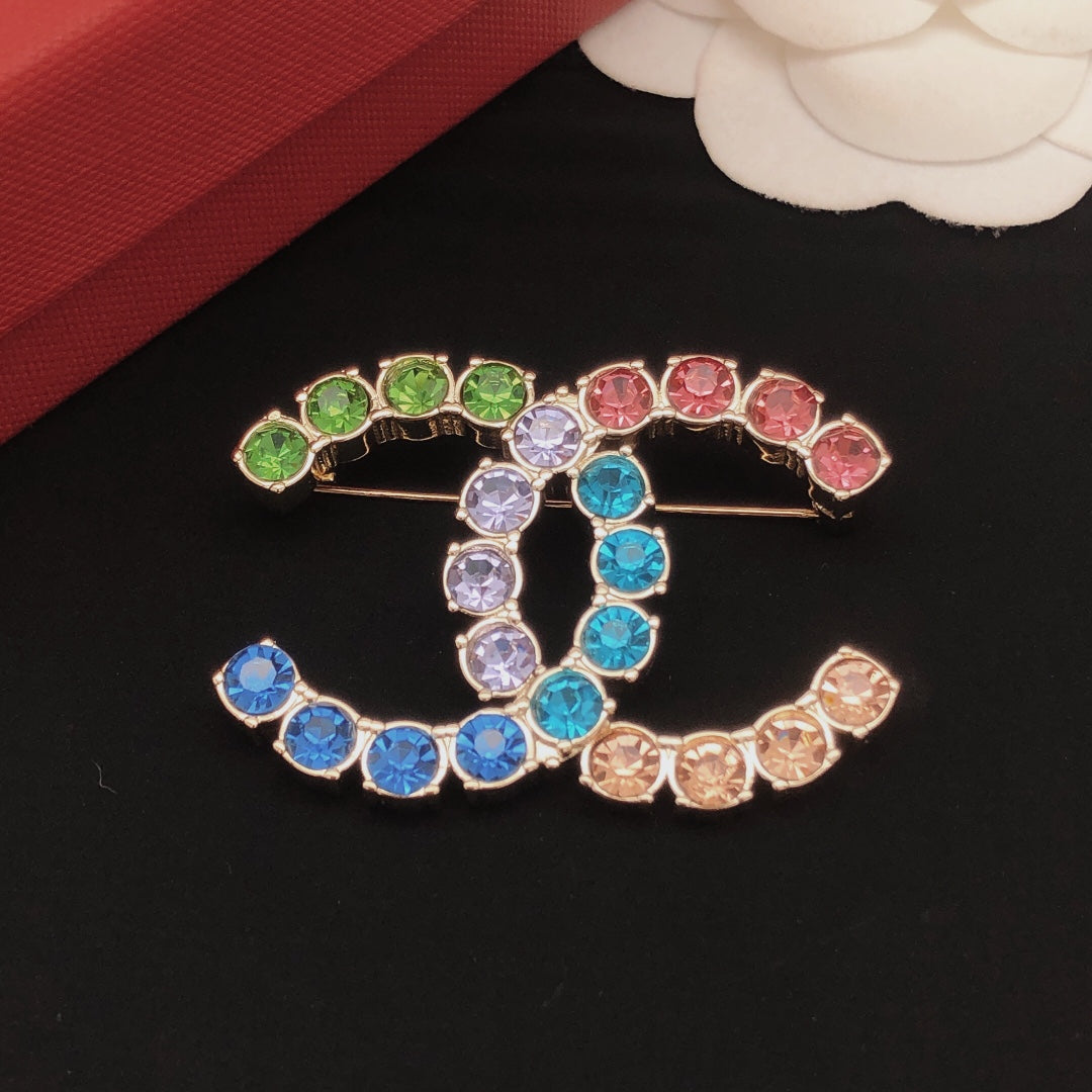 Chanel Color Crystals 18K Gold Brooch product image 1, provided for visual reference and product detail review