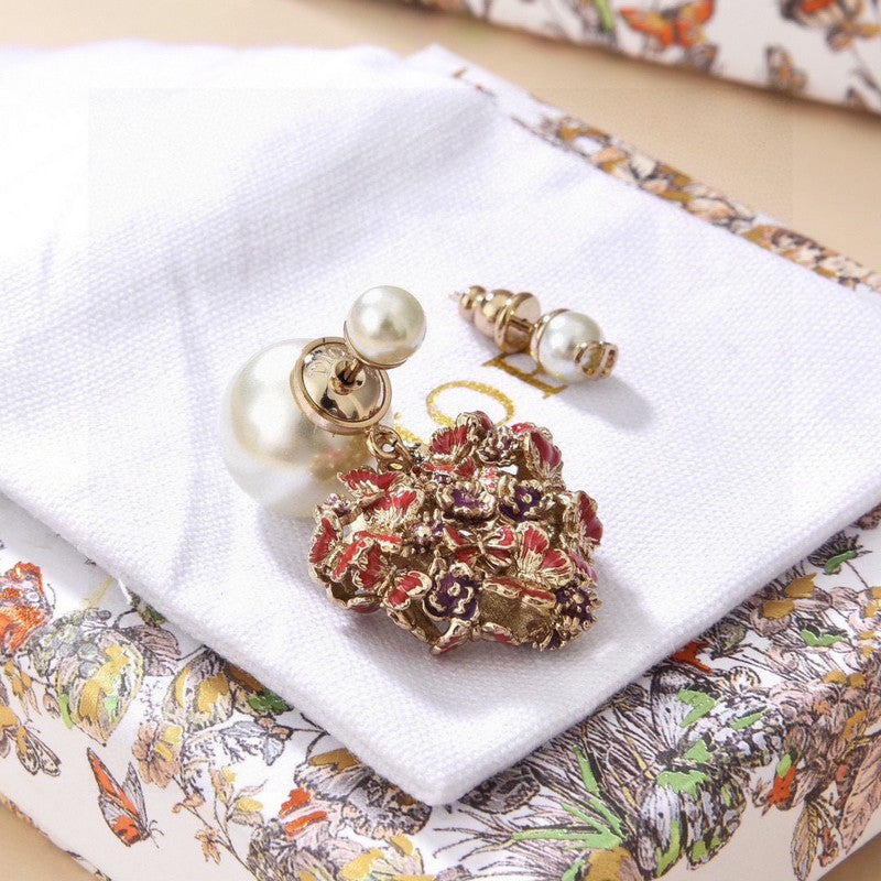 Dior Tribales Red Flower Heart Faux Pearl 18K Gold Earrings product image 5, provided for visual reference and product