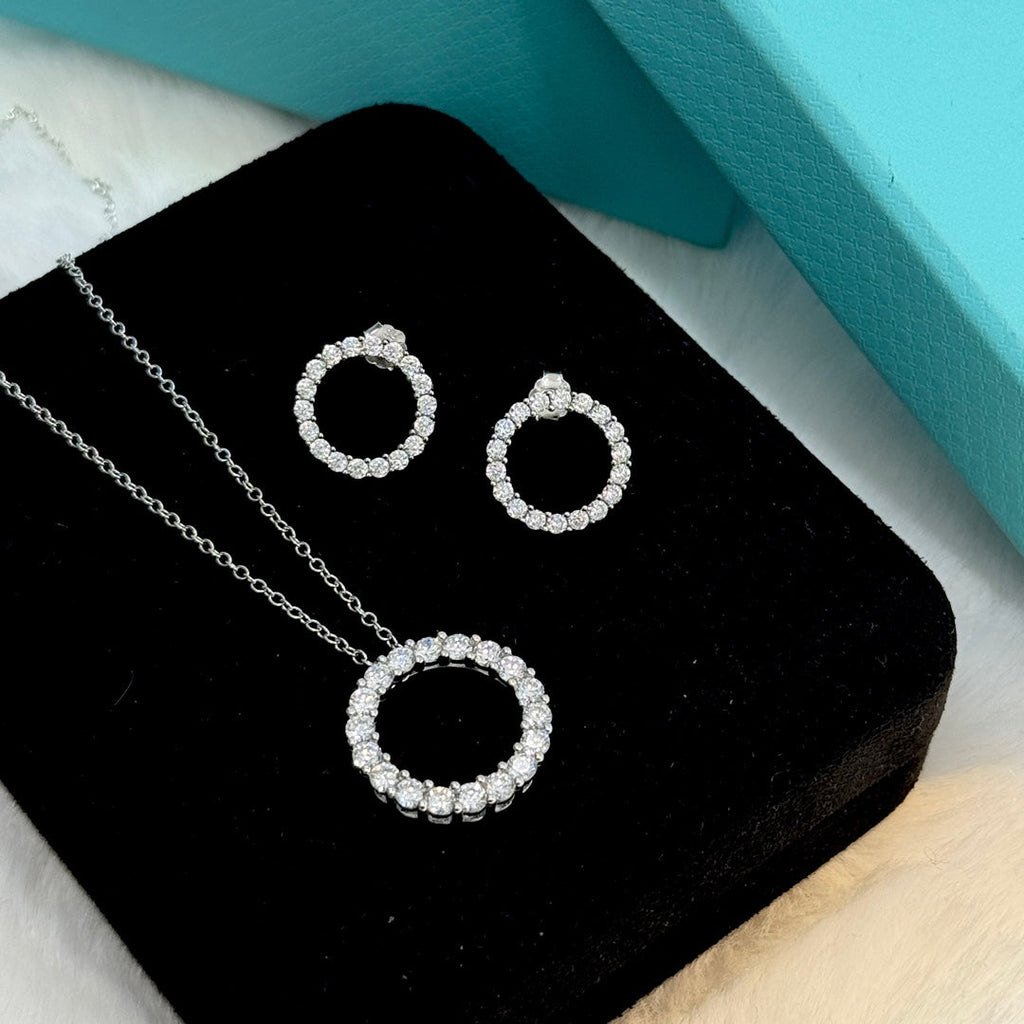 Tiffany Circle Diamonds 18K Gold Earrings product image 6, provided for visual reference and product detail review