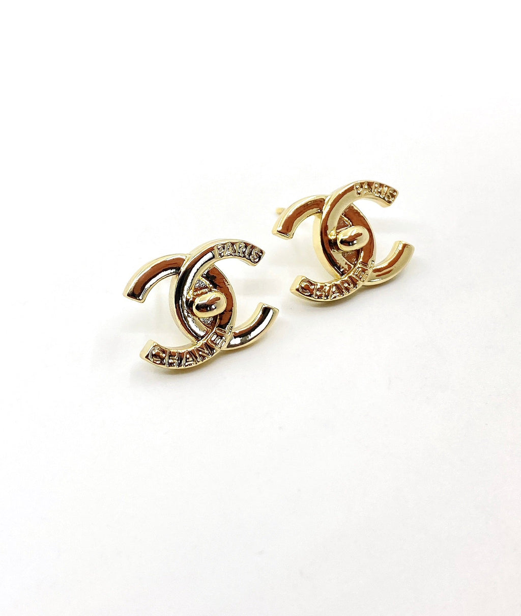 Chanel Gold 18K Gold Earrings product image 5, provided for visual reference and product detail review