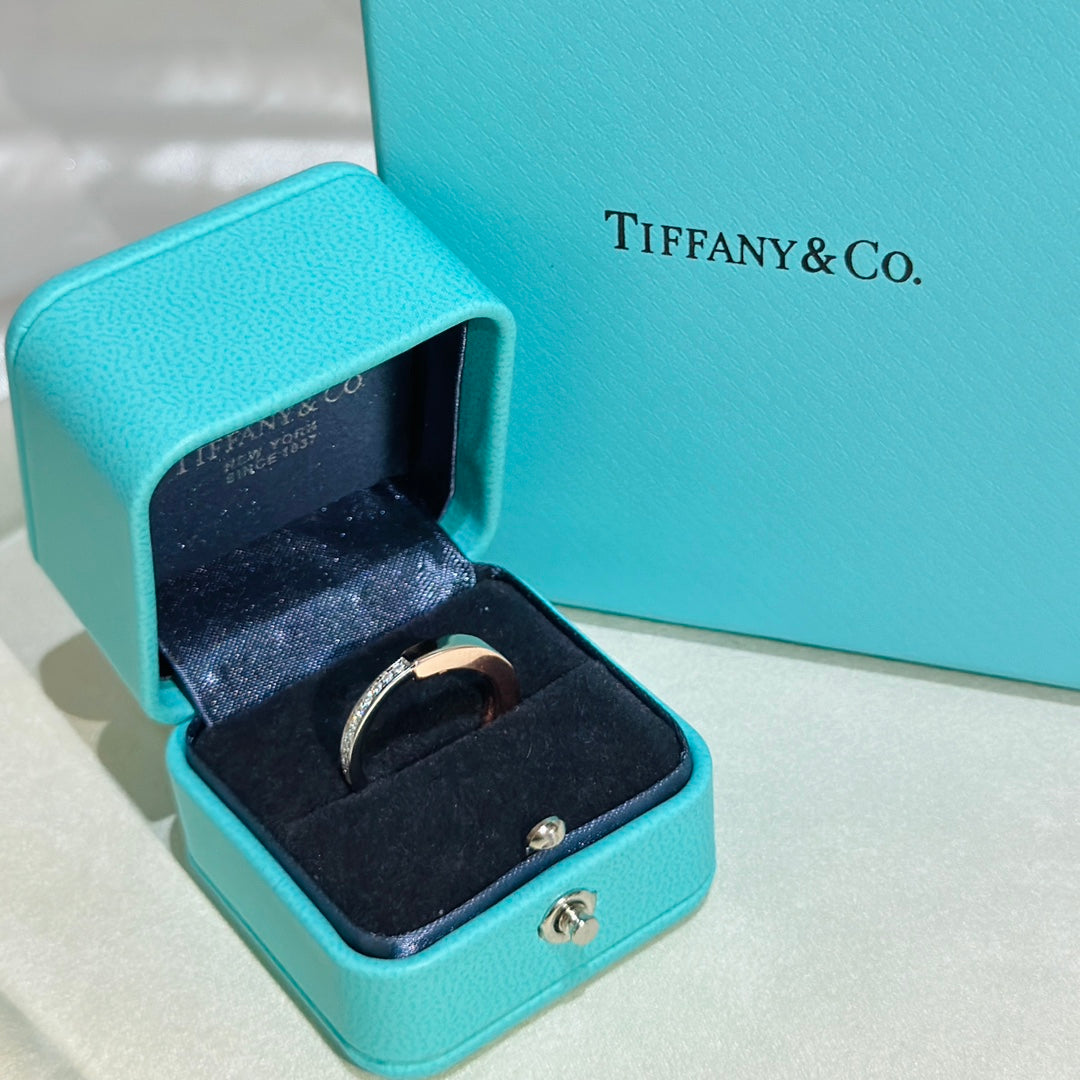 Tiffany Lock Diamond 18K Rose Gold Ring product image 8, provided for visual reference and product detail review