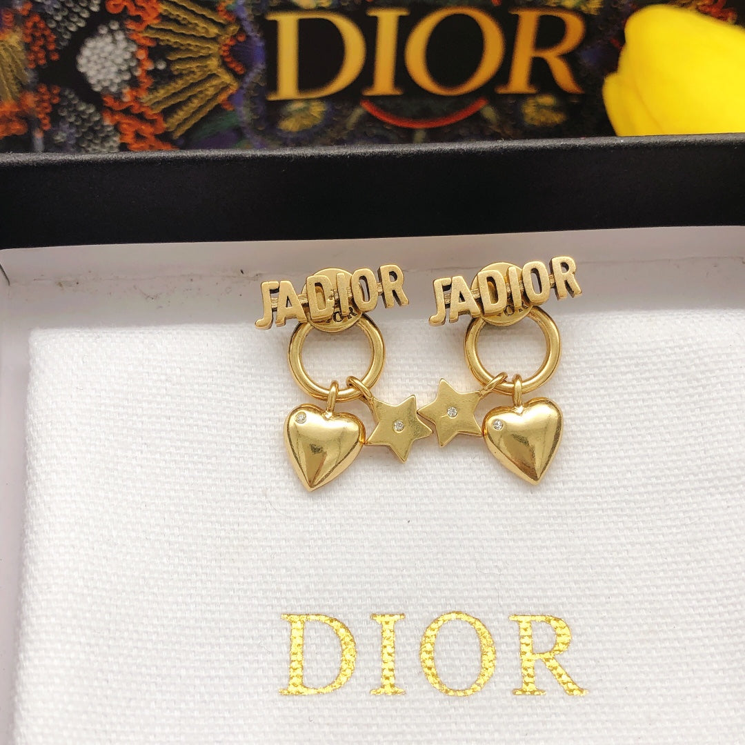 Dior J'Adior Star 18K Gold Earrings product image 3, provided for visual reference and product detail review