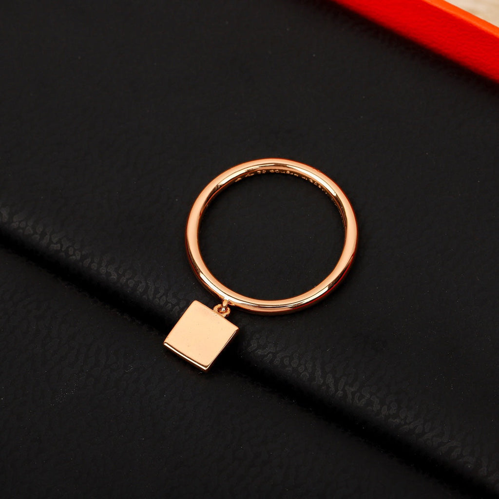 Hermes Chaine D'ancre Verso 18K Gold Ring product image 5, provided for visual reference and product detail review