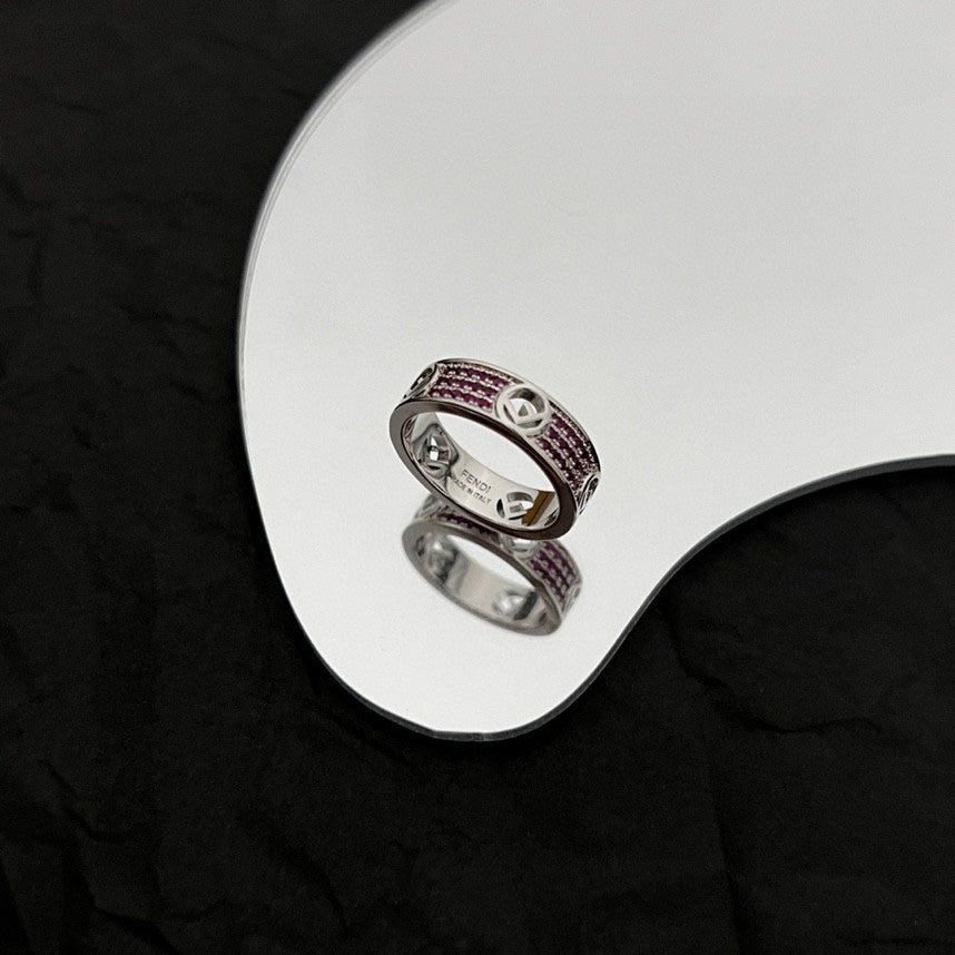 Fendi Is 18K Gold Ring product image 2, provided for visual reference and product detail review