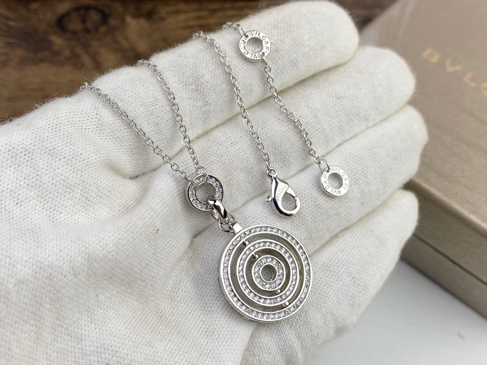 Bvlgari Cerchi Astrale Diamond 18K Gold Necklace product image 6, provided for visual reference and product detail review