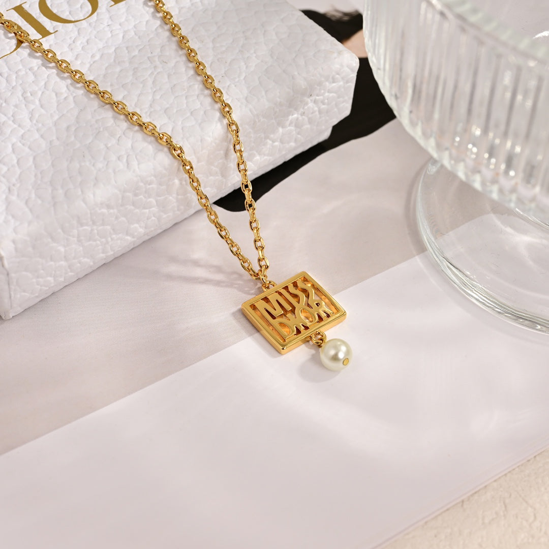 Dior Miss 18K Gold Necklace product image 6, provided for visual reference and product detail review