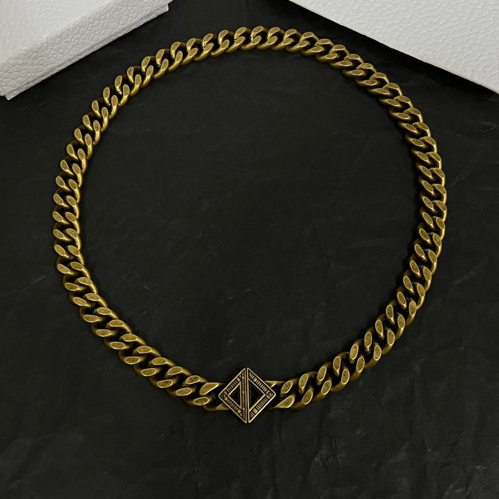 Dior Diamond Chain 18K Gold Necklace product image 3, provided for visual reference and product detail review