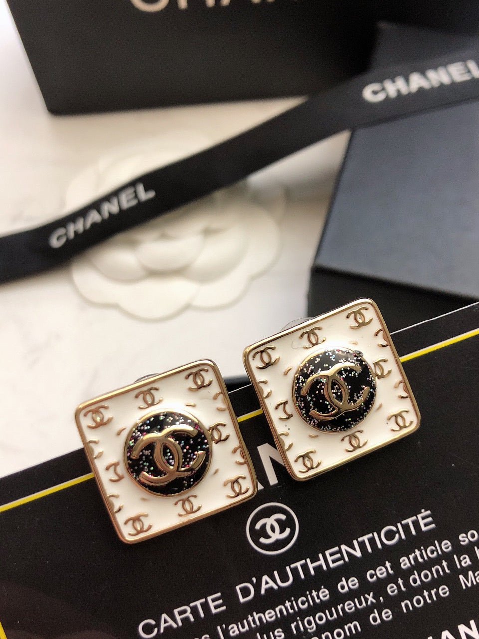 Chanel Vintage 18K Gold Earrings product image 5, provided for visual reference and product detail review