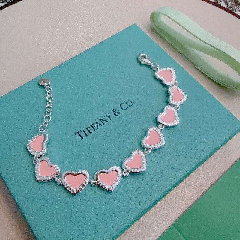 Tiffany Return to Blue Heart Tag 18K Gold Bracelet product image 4, provided for visual reference and product detail review