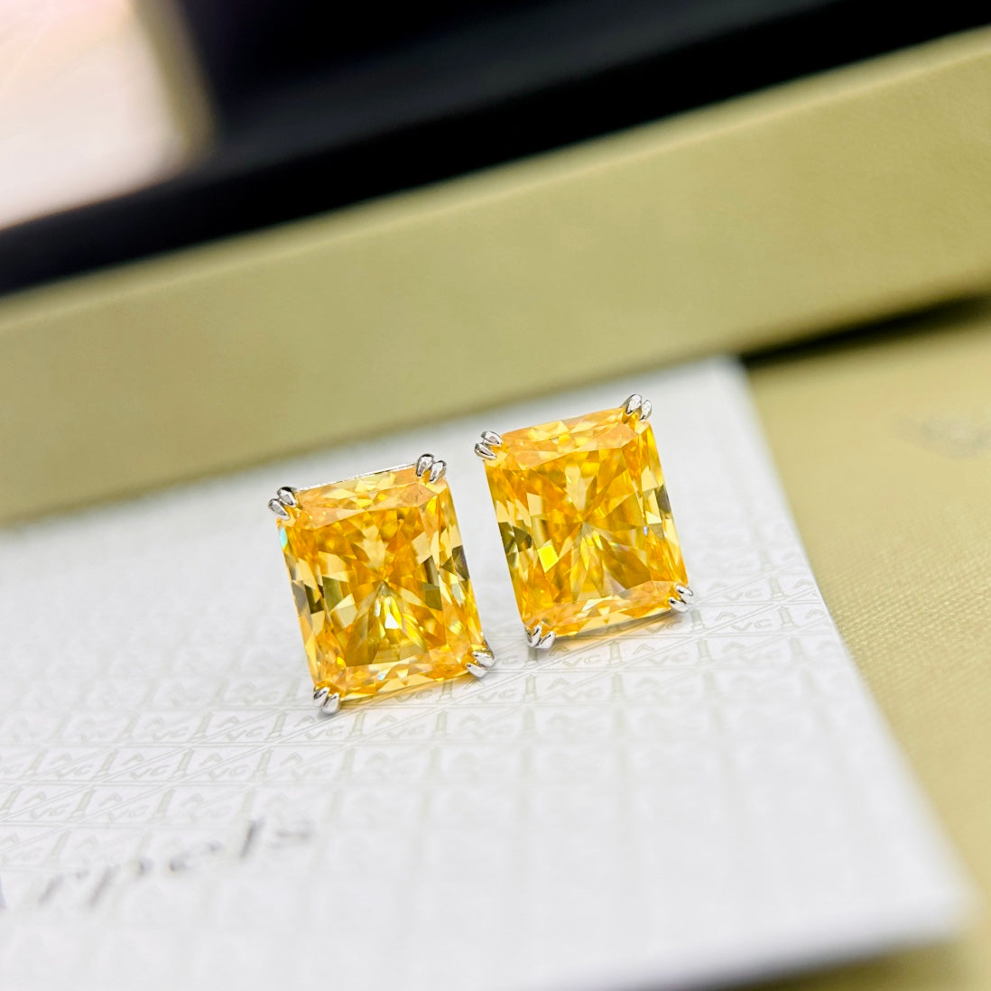 Tiffany Yellow Crystal 18K Gold Earrings product image 3, provided for visual reference and product detail review