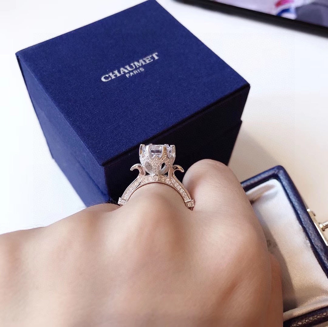 Jos ̈¦phine 18K Gold Ring product image 4, provided for visual reference and product detail review