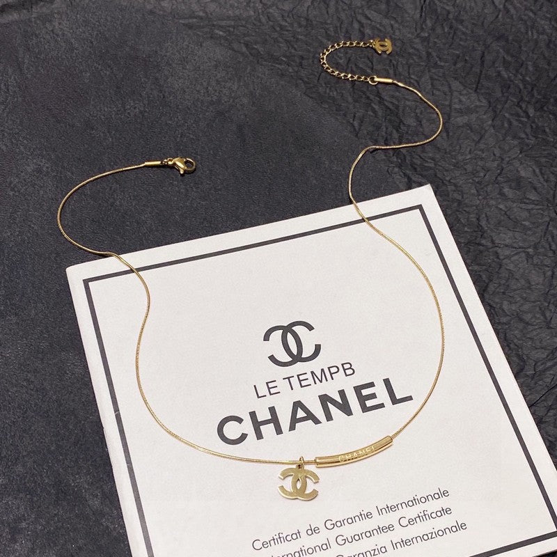 Chanel Gold 18K Gold Necklace product image 6, provided for visual reference and product detail review