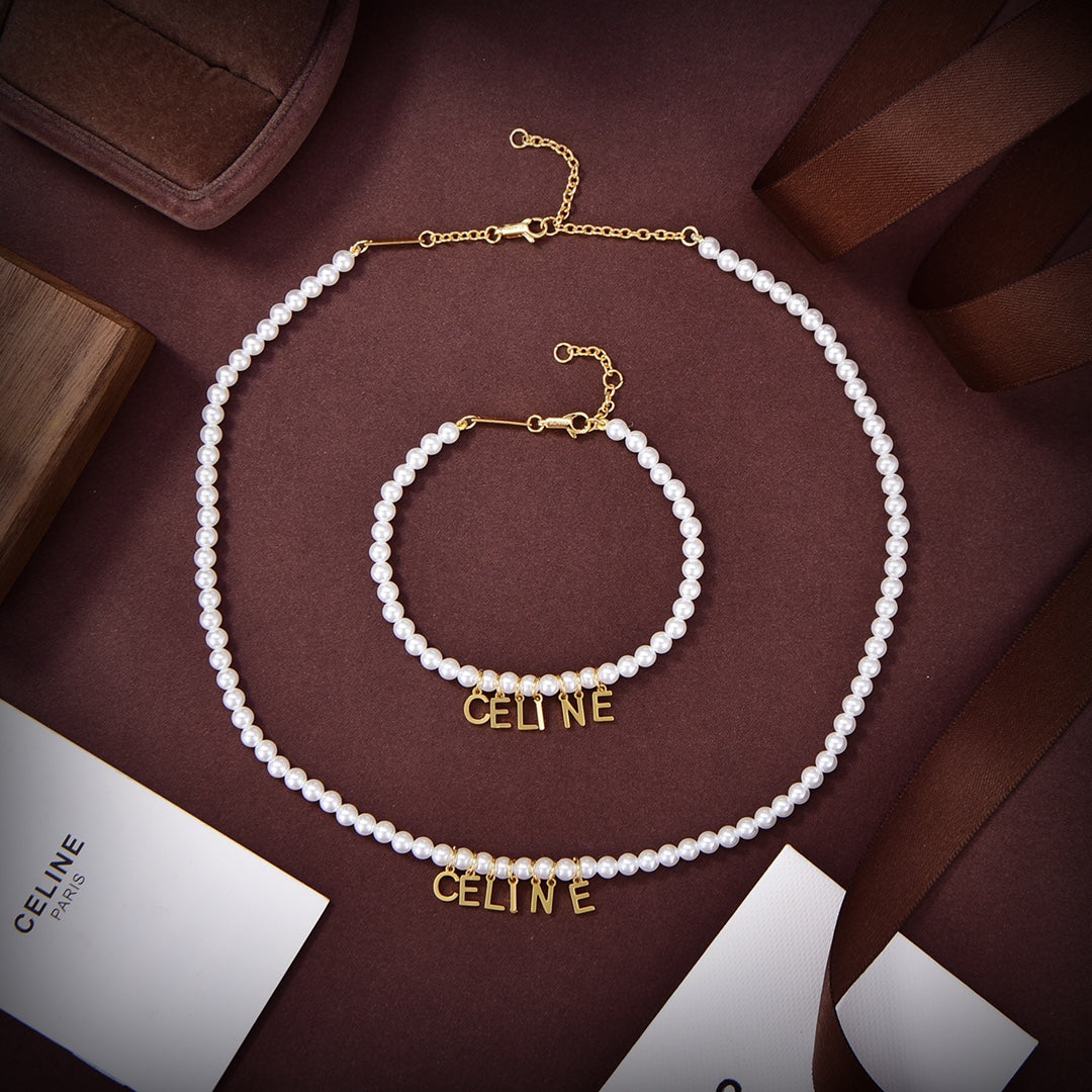 Celine Paris Pearl 18K Gold Necklace product image 5, provided for visual reference and product detail review