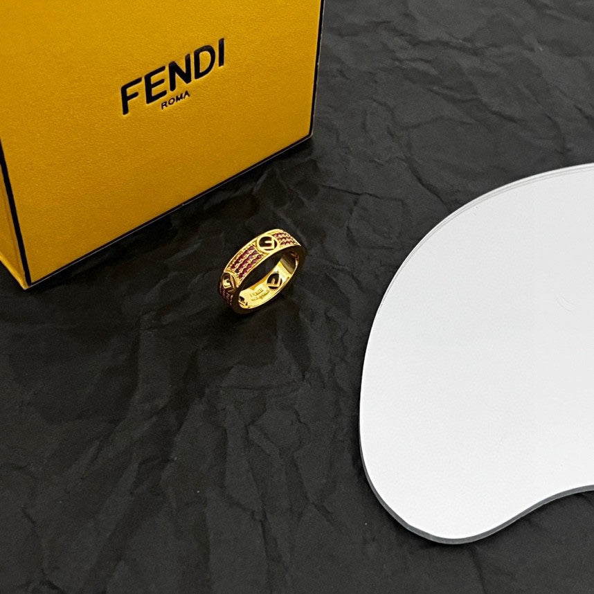 Fendi Is 18K Gold Ring product image 8, provided for visual reference and product detail review